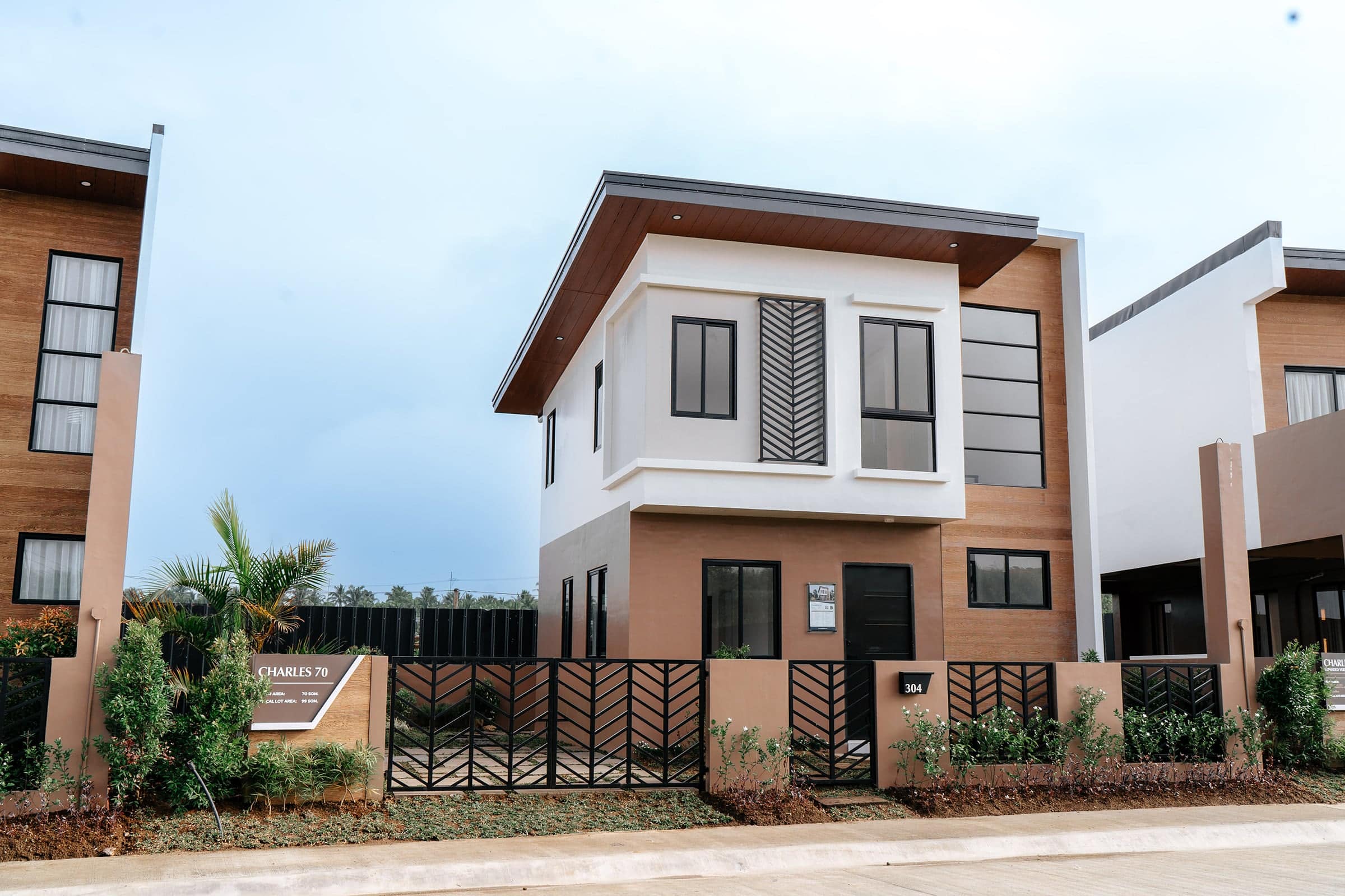 Charles-70-exterior-2