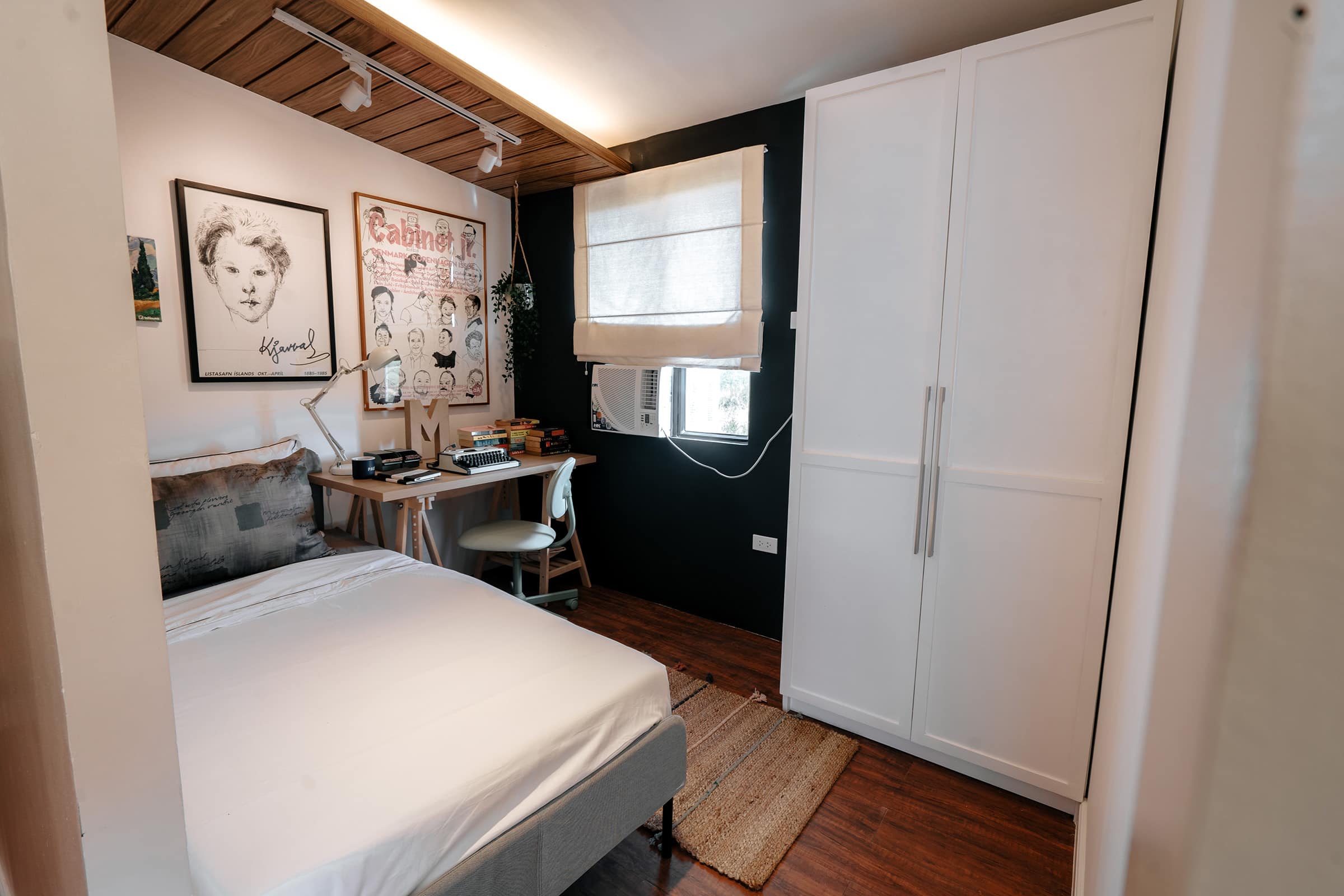 Corin-120-interior-9