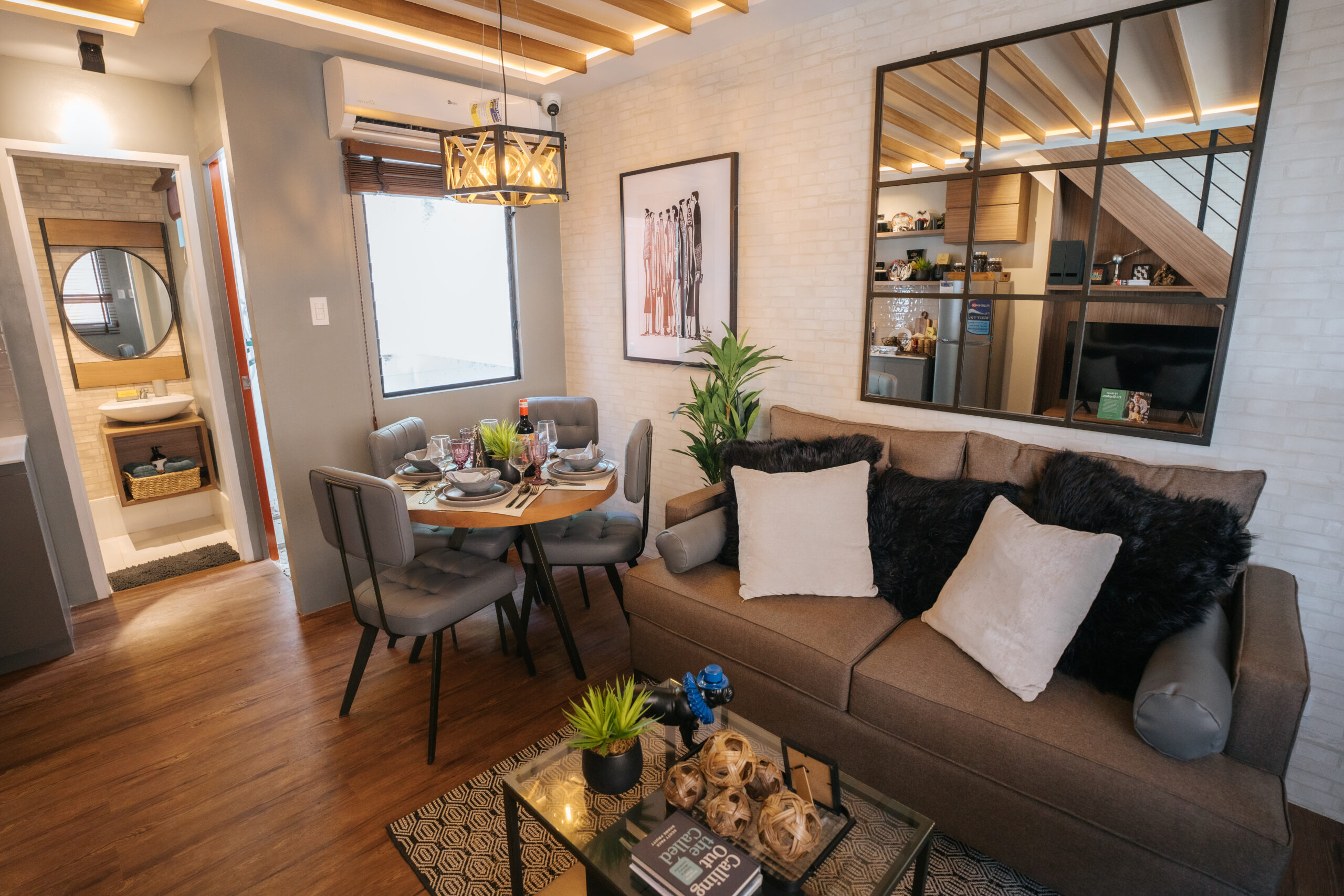 Calista Mid Interior 2