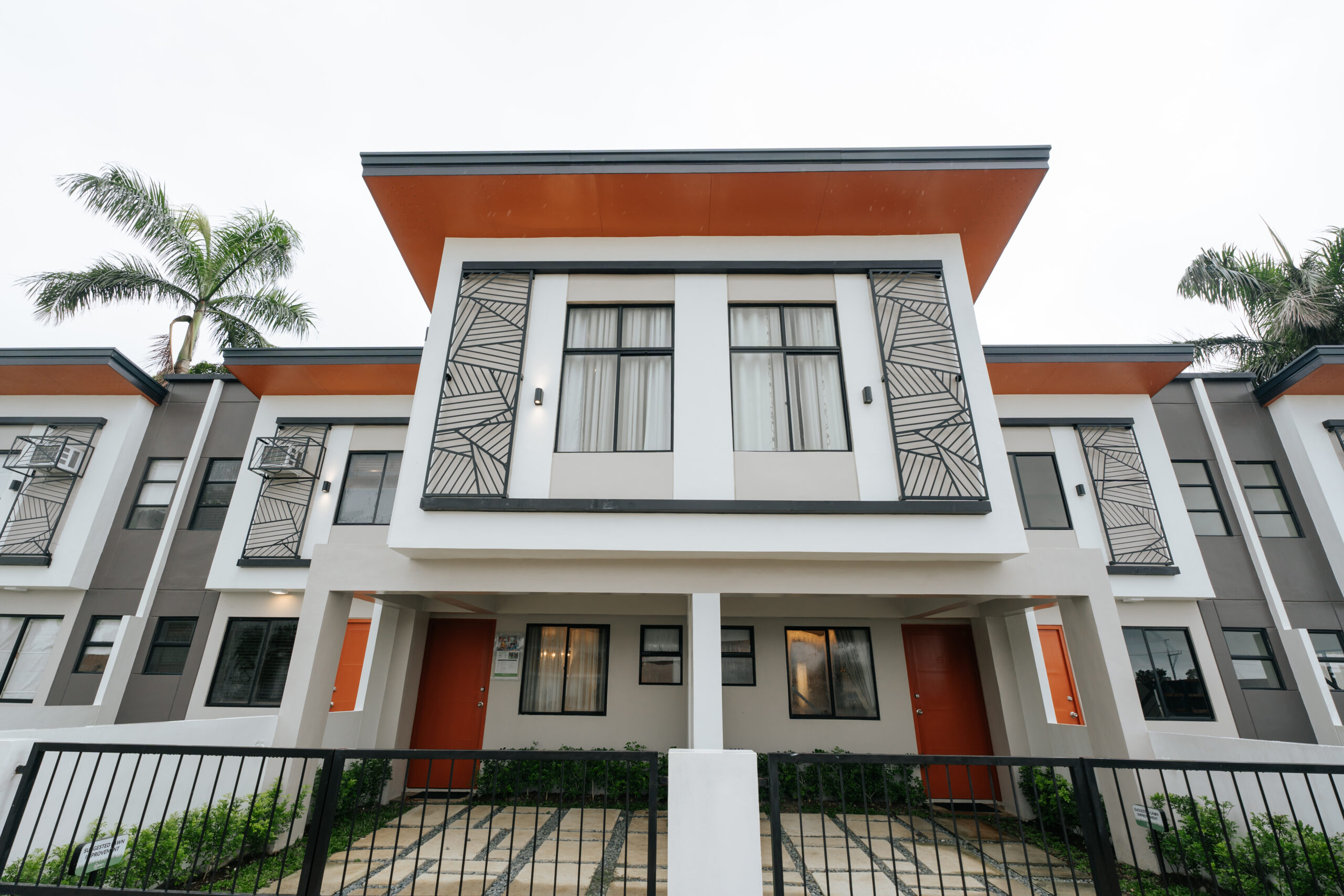 Calista Pair Front 3